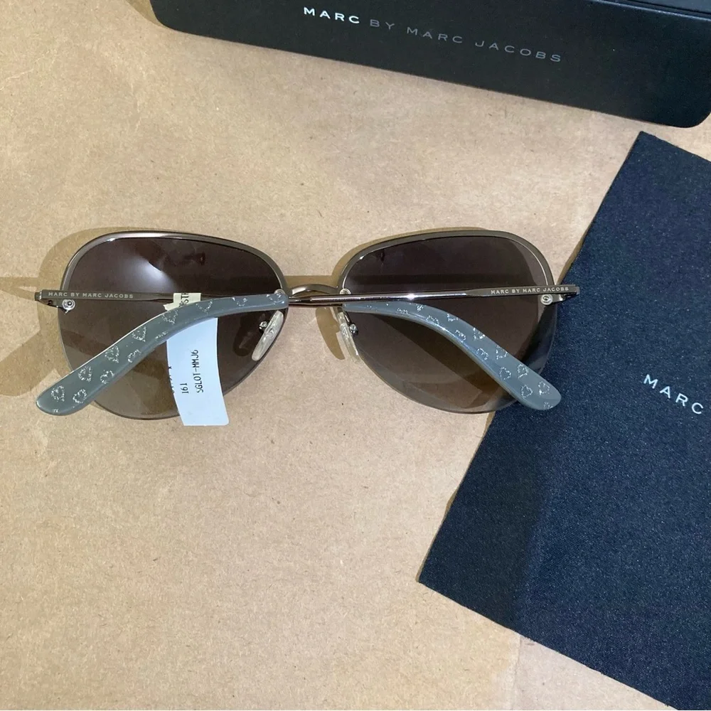 Marc jacobs heart sunglasses
